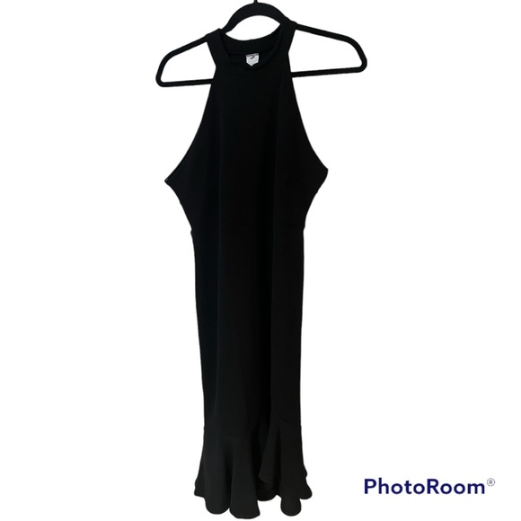 Dresses & Skirts - A cute black dress in size 2x